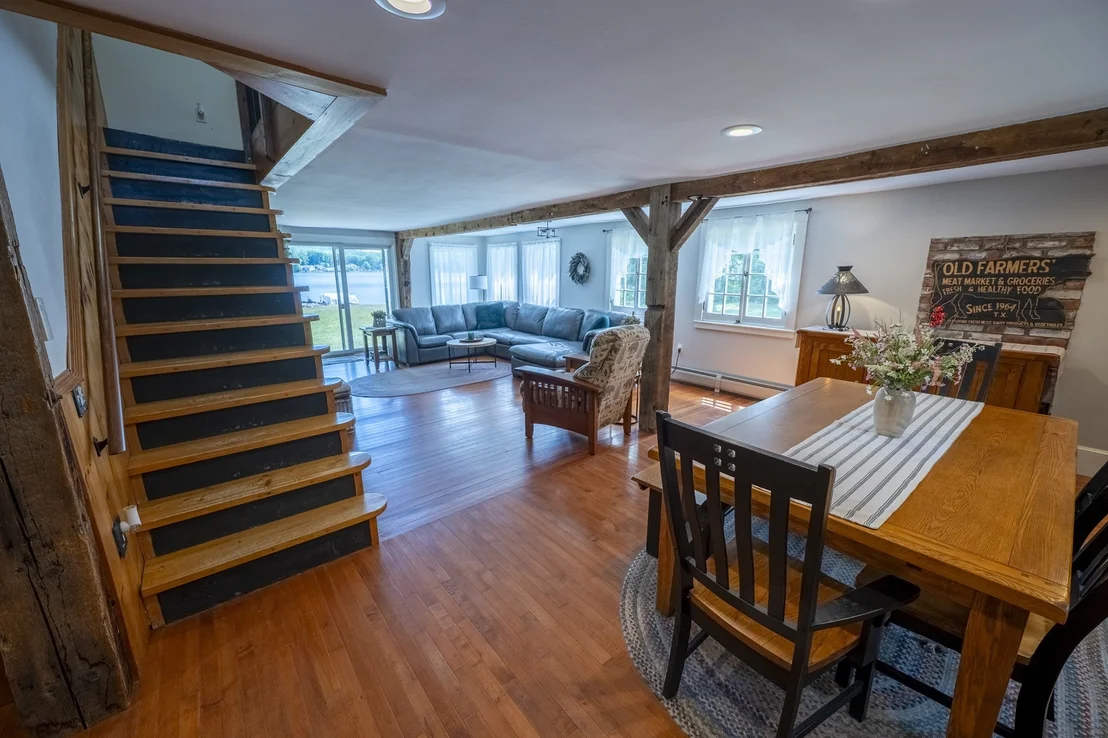 Photo of 15 Lake View Dr