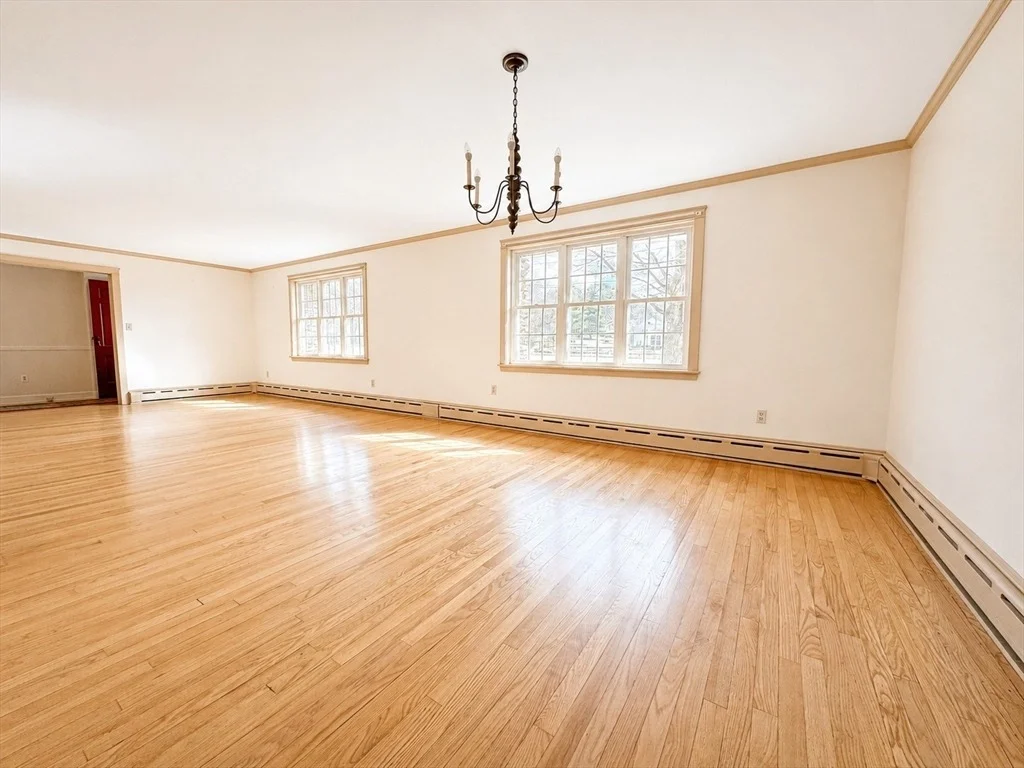 Photo of 212 Charlton Road