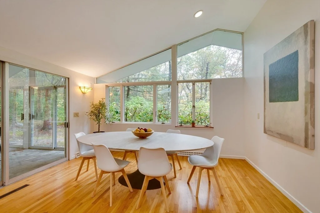 Photo of 12 Laurel Drive