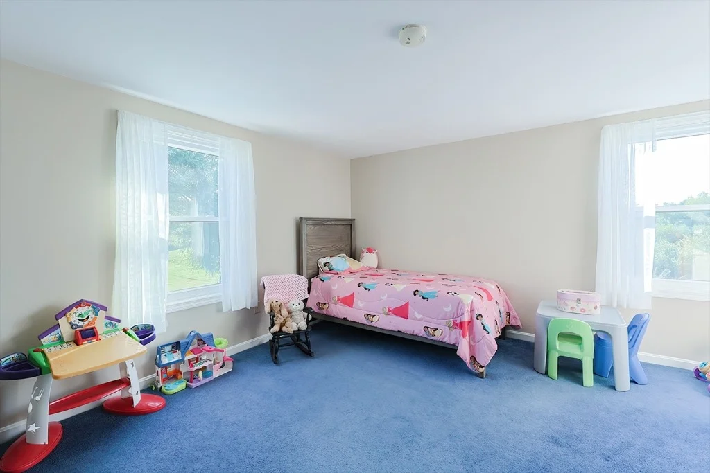 Photo of Unit B at 4 Megan Ct