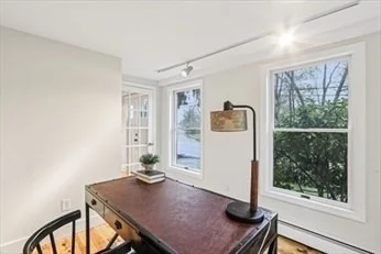 Photo of 118 River Rd