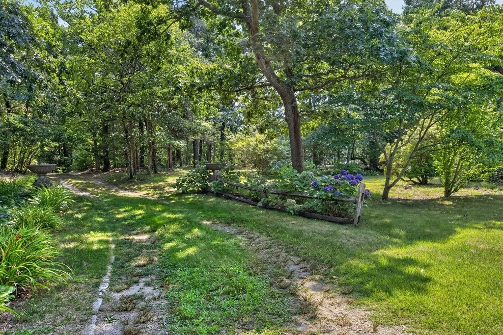 Photo of 2 Bay View Rd