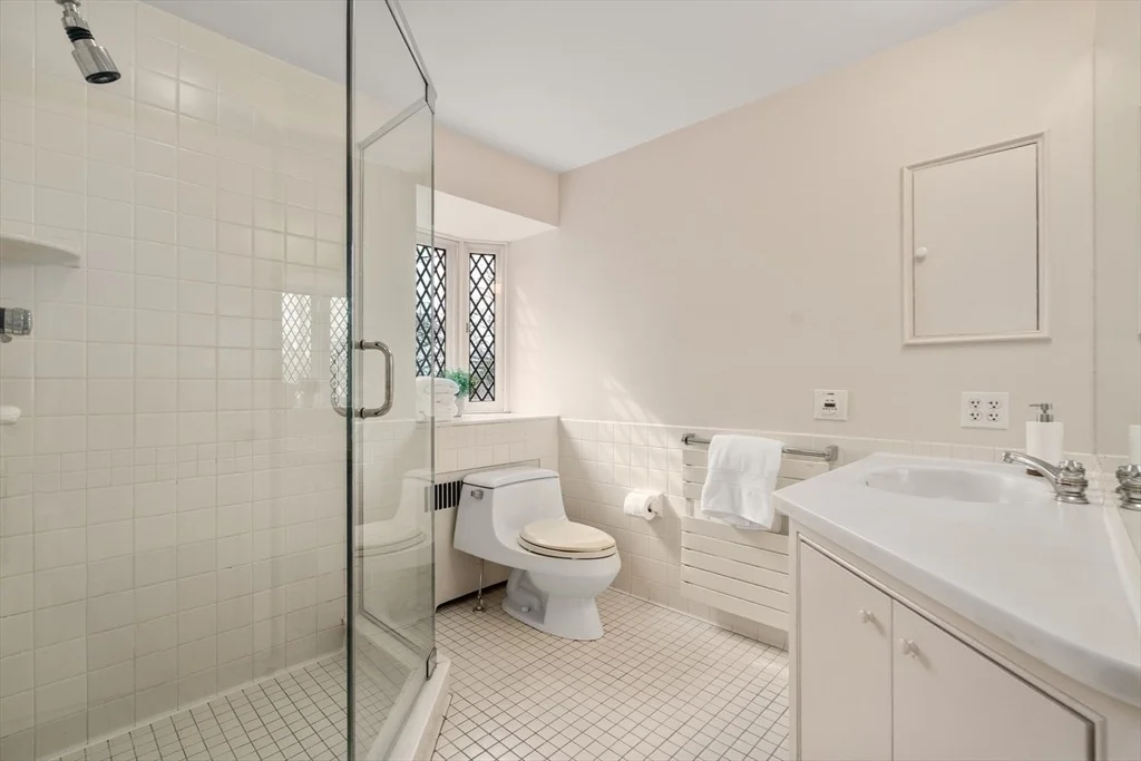 Photo of 8 Penniman Road