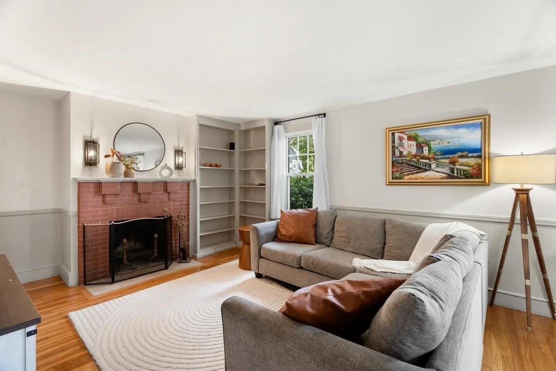 Photo of 67 Ellsworth Rd