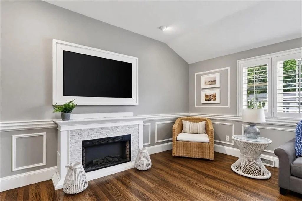 Photo of 26 Townsend Ave
