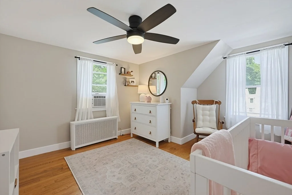 Photo of 4 Loring St