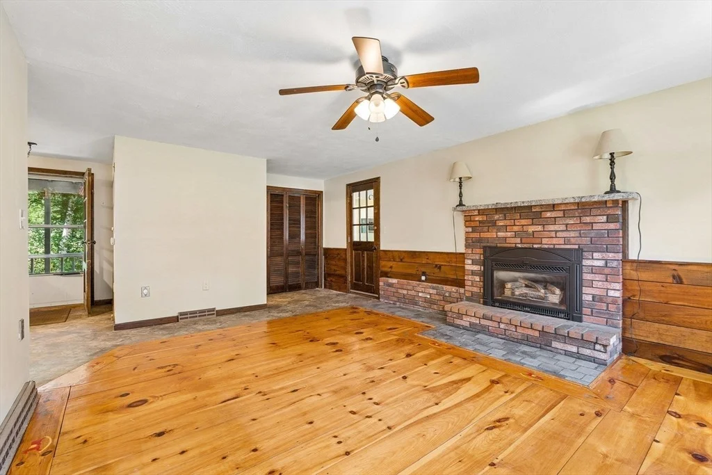 Photo of 71 Pelczar Rd