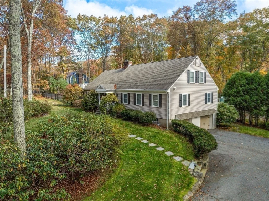 Photo of 199 Country Rd