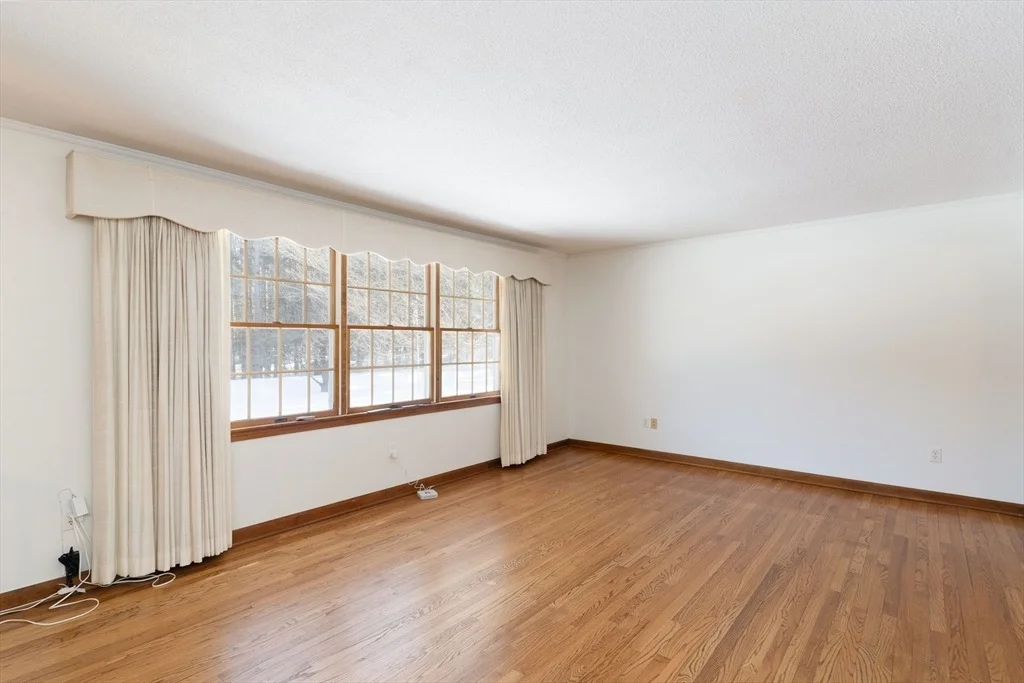 Photo of 58 Shattuck Rd