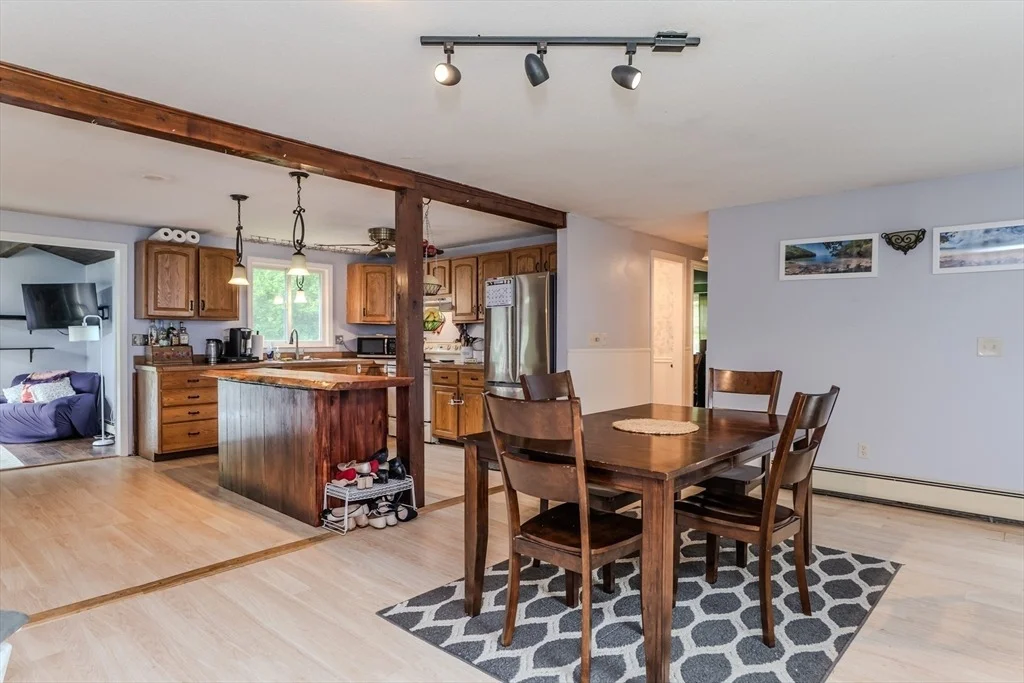 Photo of 25 Meadowbrook Dr