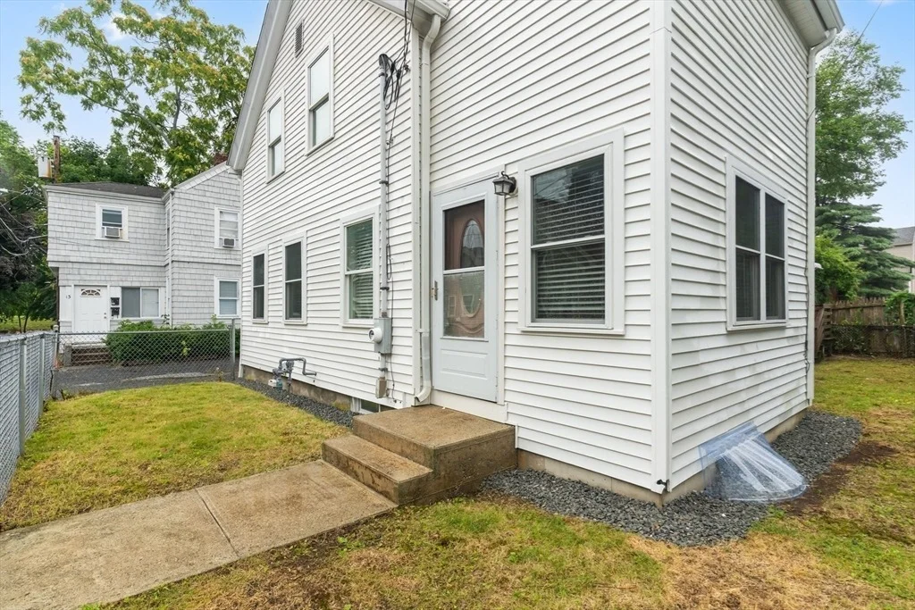 Photo of 9 Mechanic St