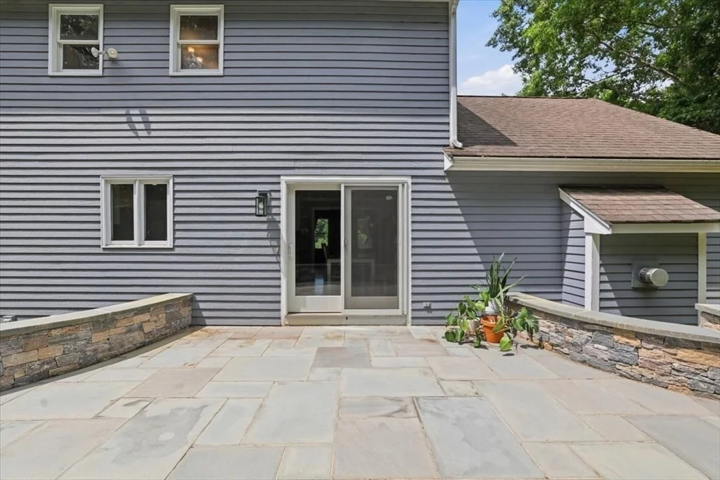 Photo of 26 Mayflower Dr