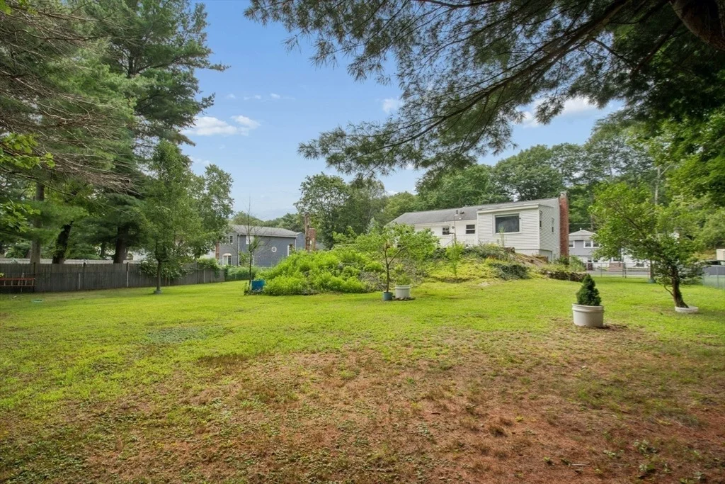 Photo of 129 Chickering Road