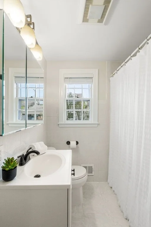 Photo of 21 Rose Dr