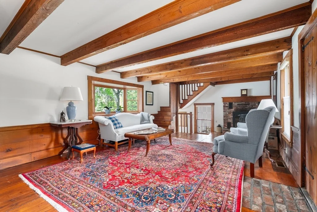 Photo of 295 Concord Road