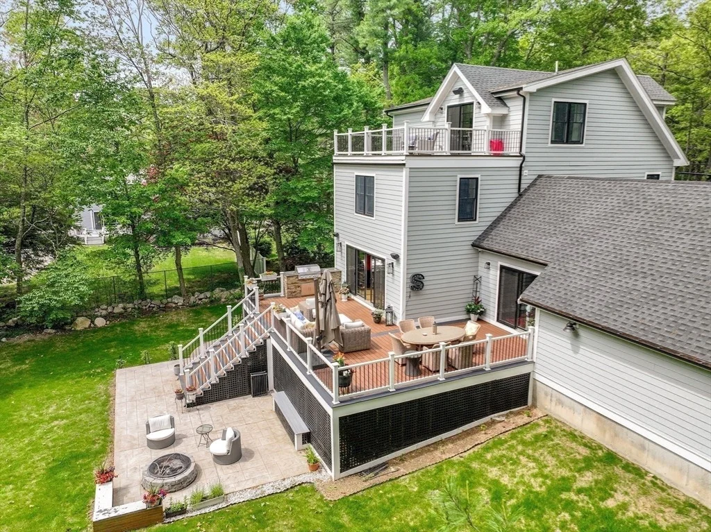 Photo of 295 Gardner St