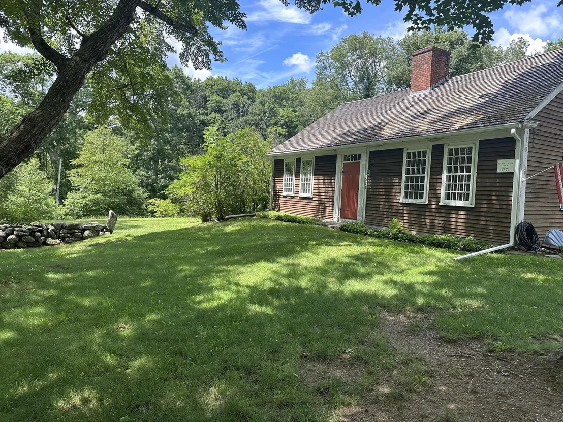Photo of 575 Old West Brookfield Rd