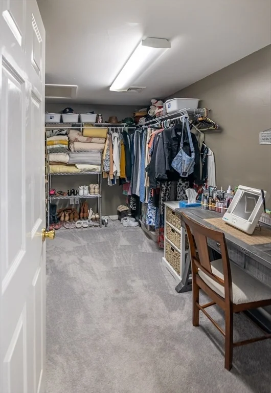 Photo of 213 Pomfret