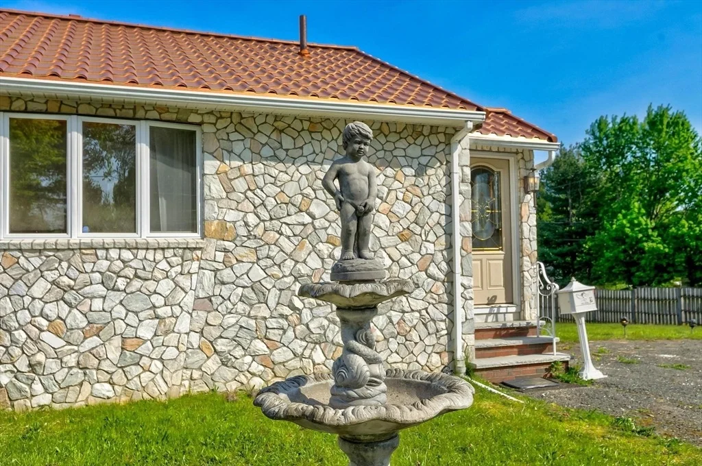 Photo of 2 Herrick Road