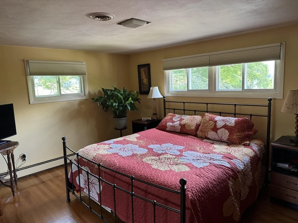 Photo of 17 Maplewood Rd