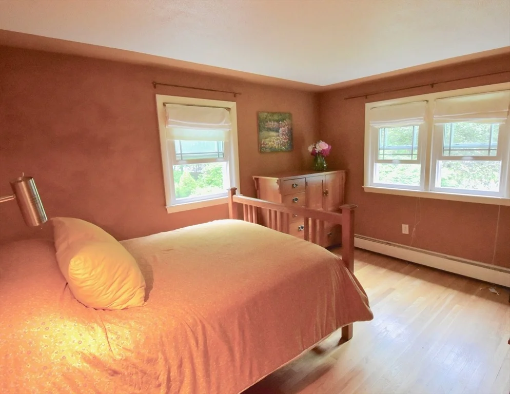 Photo of 2 Clare Cir.