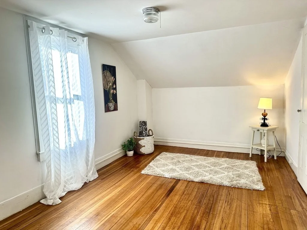 Photo of 41 Old Ferry Rd