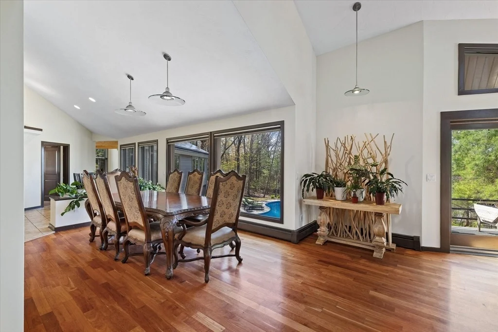 Photo of 35 Hickory Dr