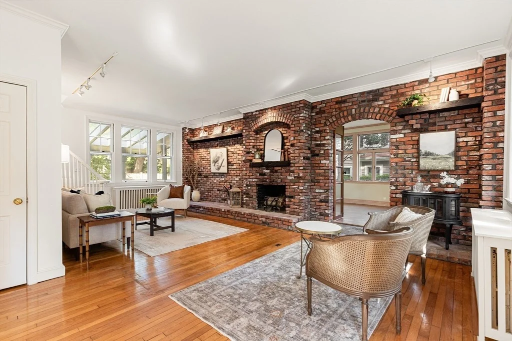 Photo of 16 Preston Beach Road
