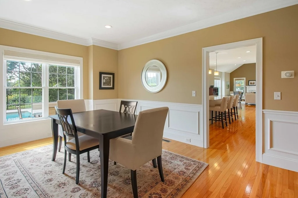 Photo of 102 Kennedy Cir