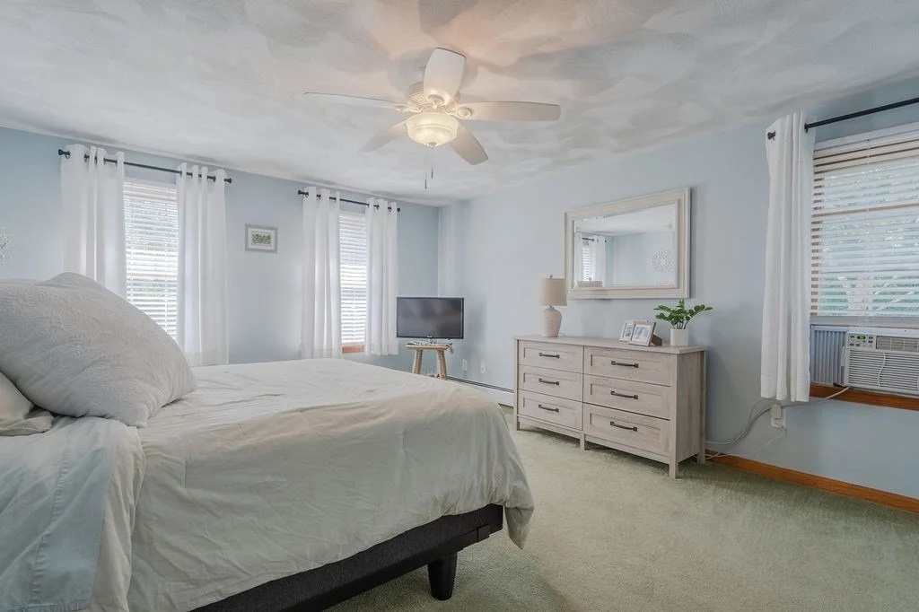 Photo of 36 Winterberry Lane