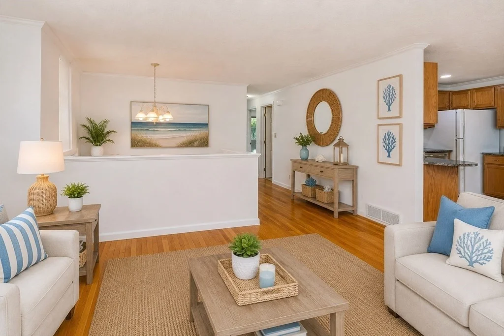 Photo of 90 Holly Rd