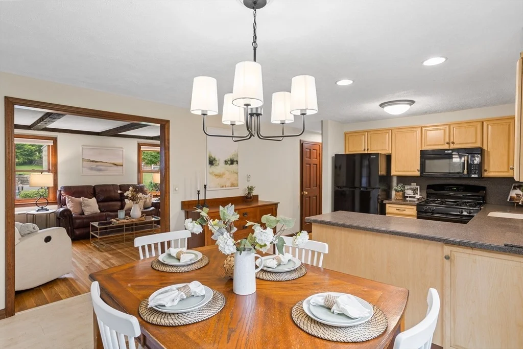 Photo of 52 Diana Dr