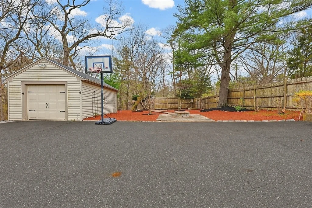 Photo of 193 Vincent Rd