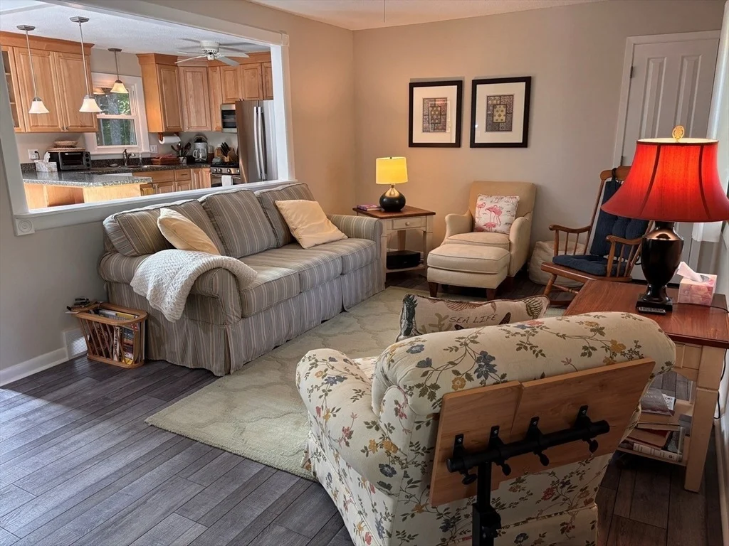 Photo of 112 Clay Pond Rd