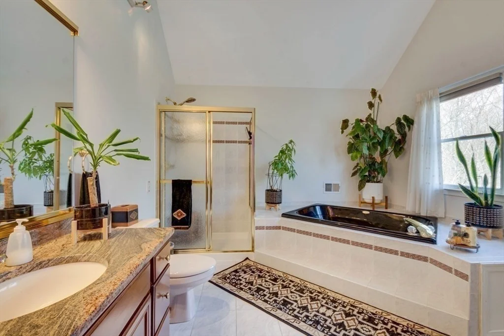 Photo of 22 Robert Rd