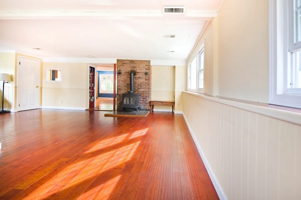 Photo of 38 Kimball Beach Rd