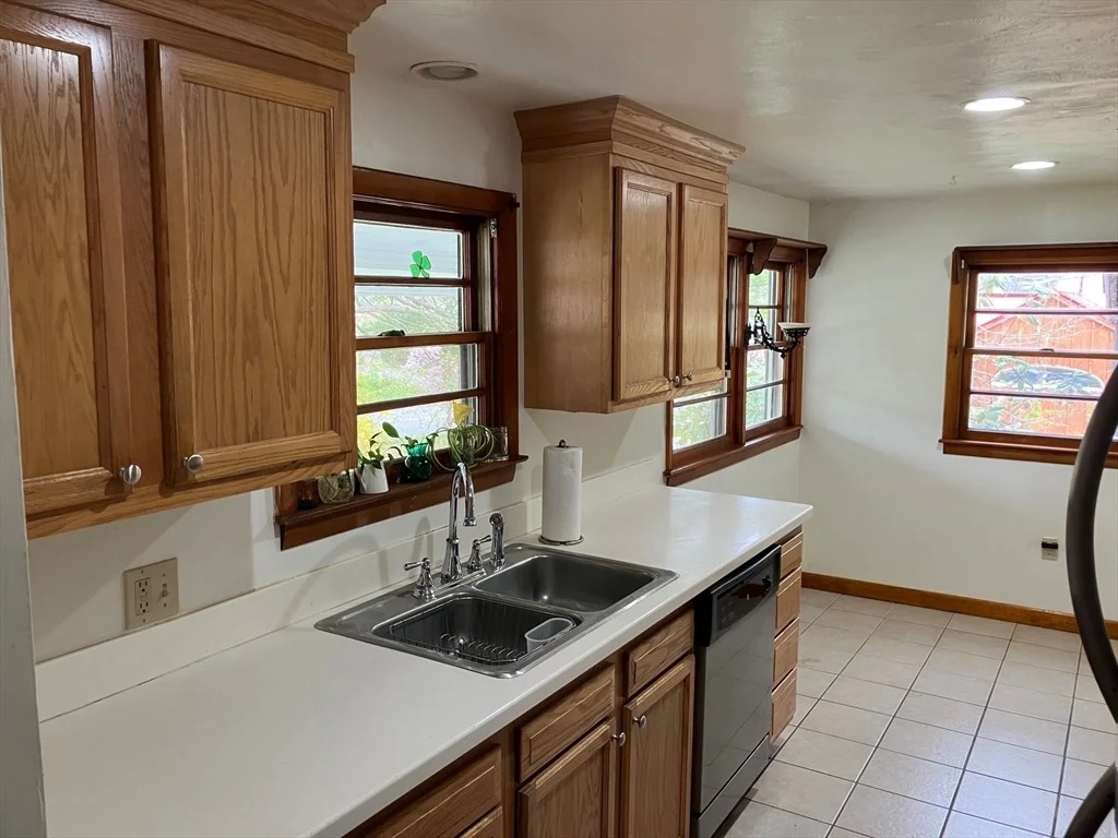 Photo of 20 Winslow Ave