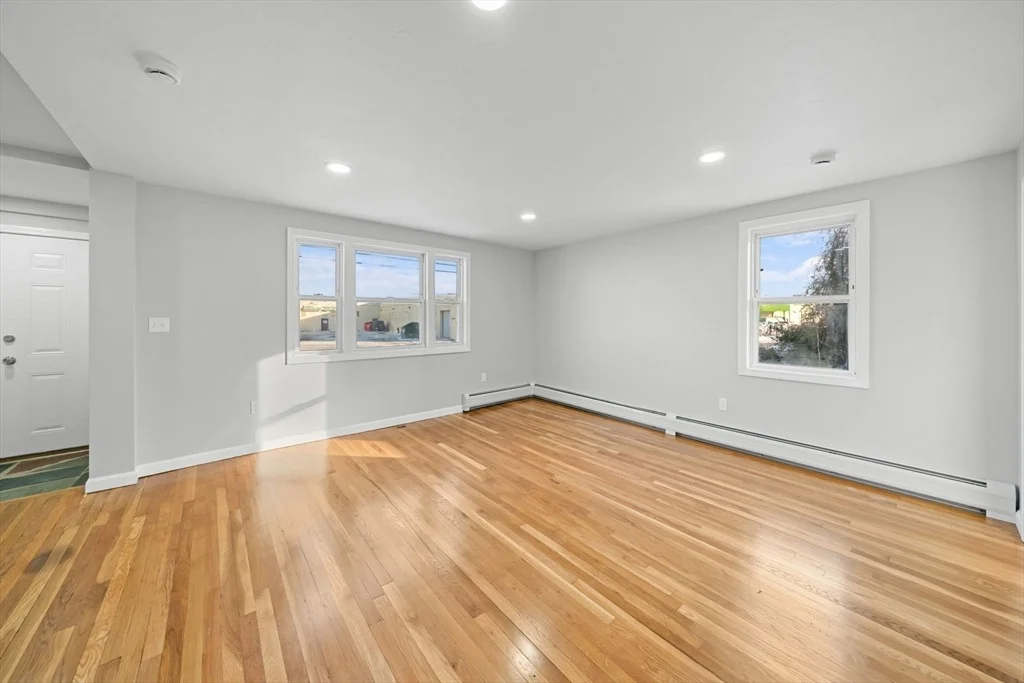 Photo of 419 Laurel St