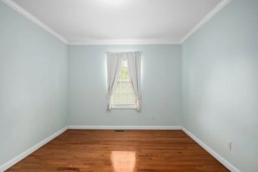 Photo of 37 Dupuis Ave