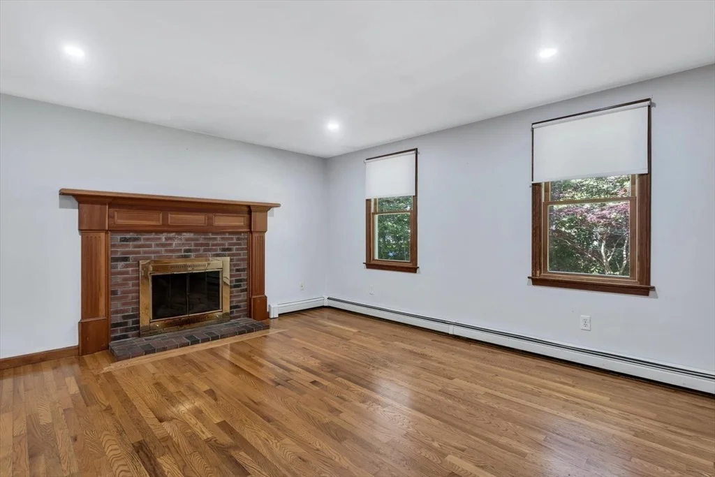 Photo of 45 Easterly Drive
