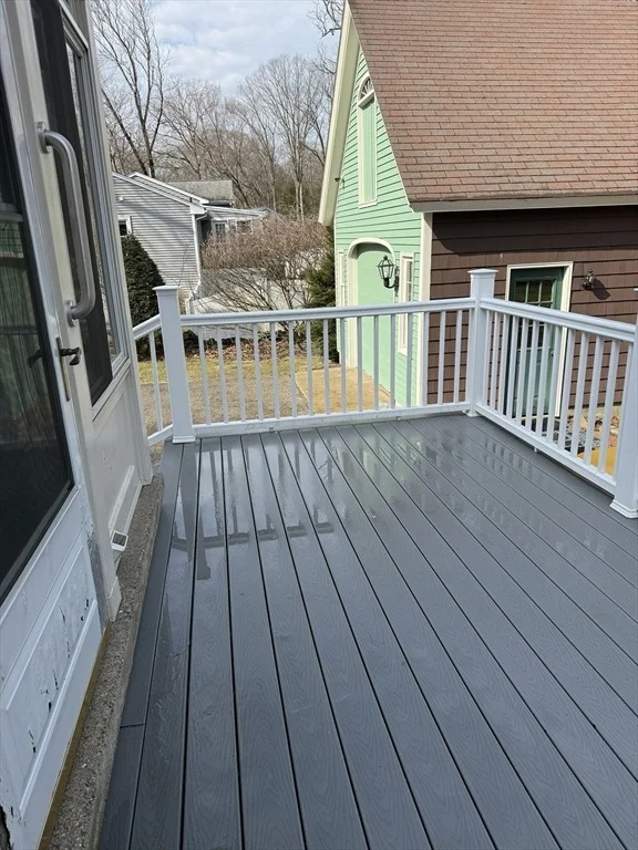 Photo of 89 Oakcrest Drive