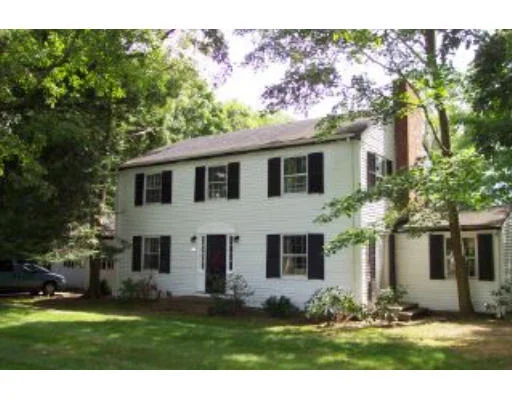 Photo of 105 Pleasant Street South