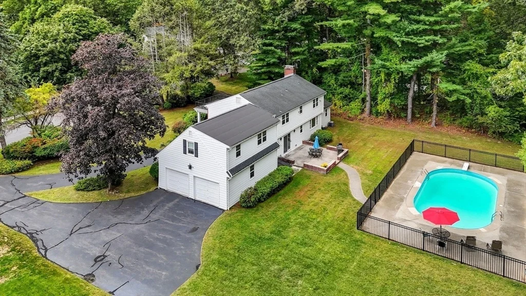 Photo of 120 Northfield Rd