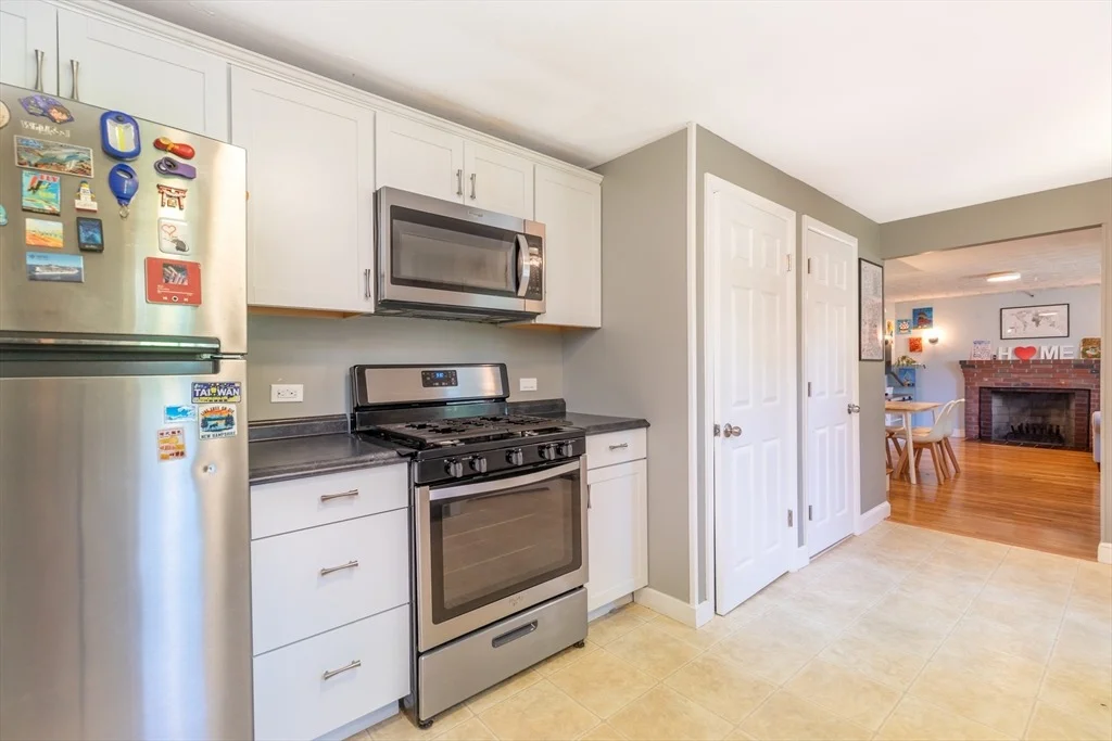Photo of 65 Margaret Dr