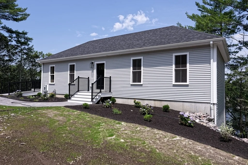 Photo of 10 Macarthur Ave