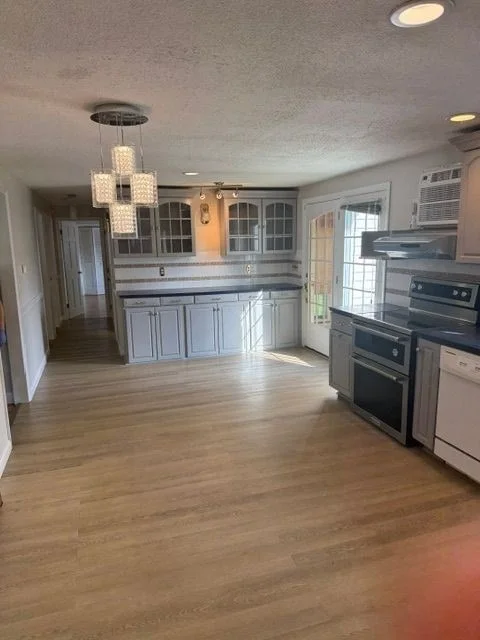 Photo of 93 Golf Ave
