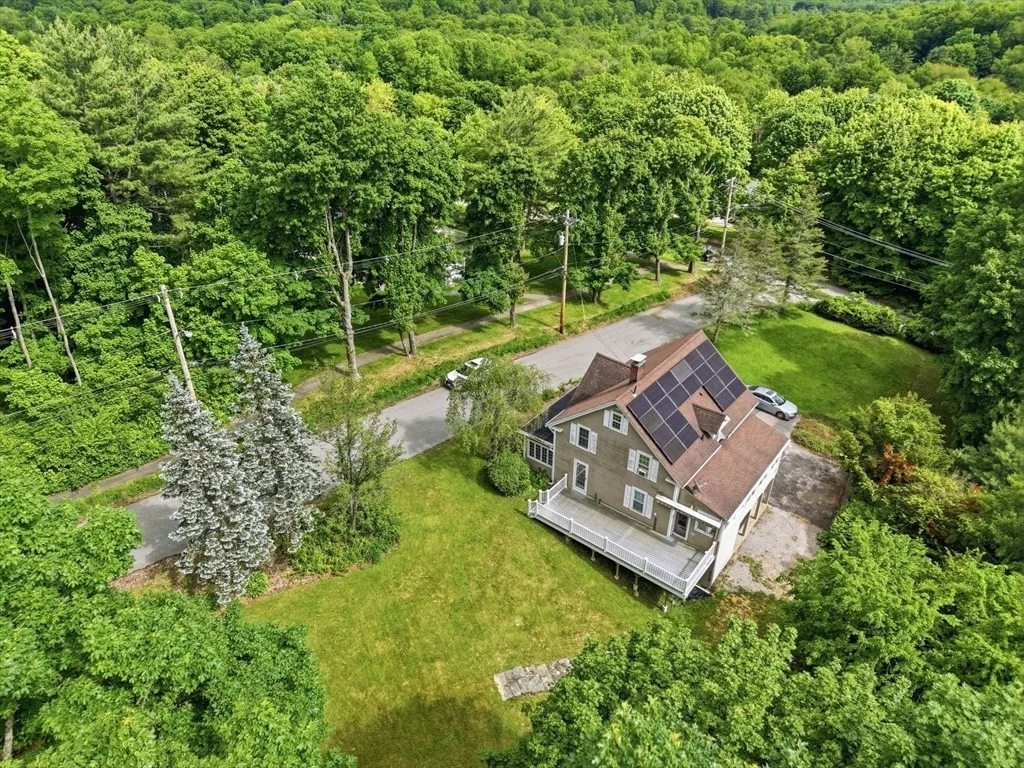 Photo of 98 Walnut St