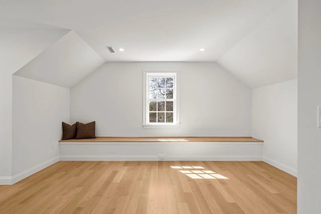 Photo of 1 Tuttle Lane