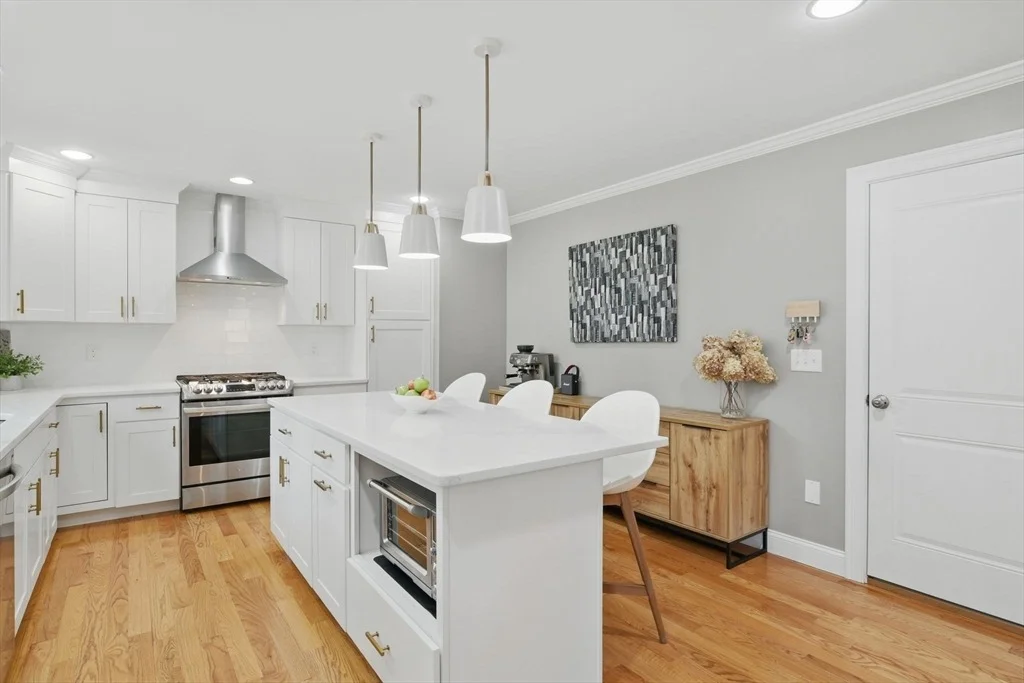 Photo of 4 Willow Brook Lane