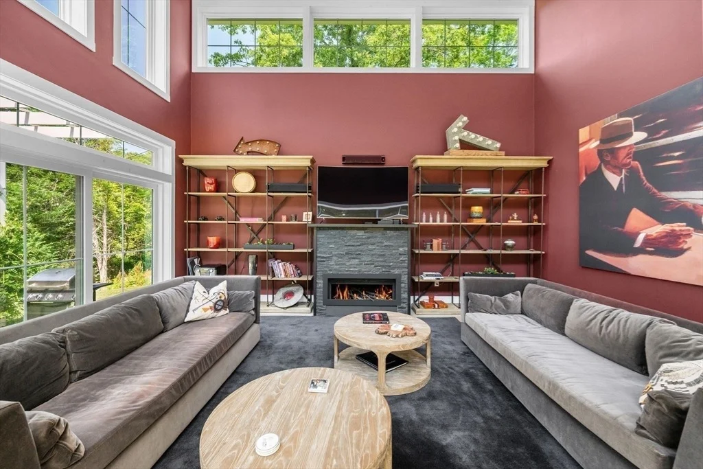 Photo of 151 Hillside St